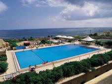 Outdoor swimming pool